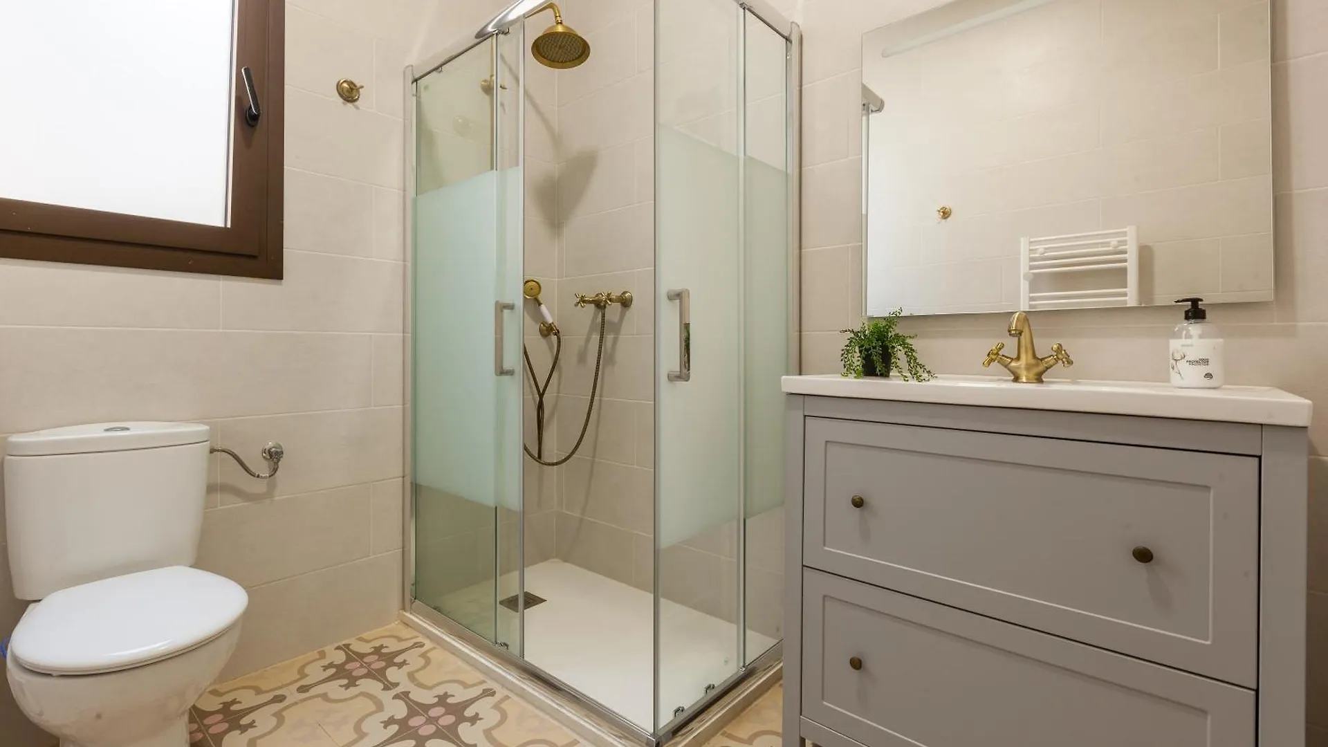 Apartament Ull De Llebre Vilafranca del Penedes Apartment